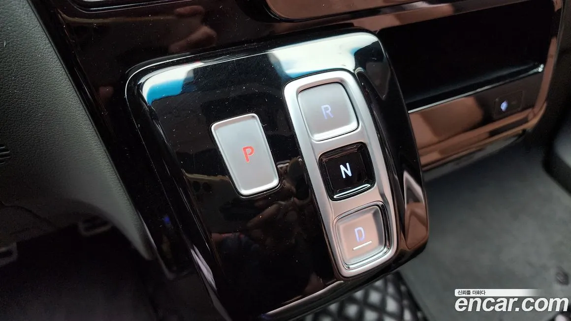 Hyundai Staria 2023 из KR, фото 6