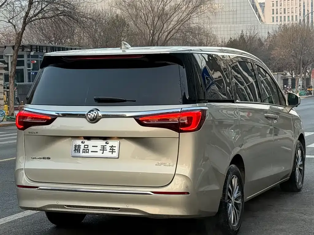 Buick GL8 2022 из CN, фото 2