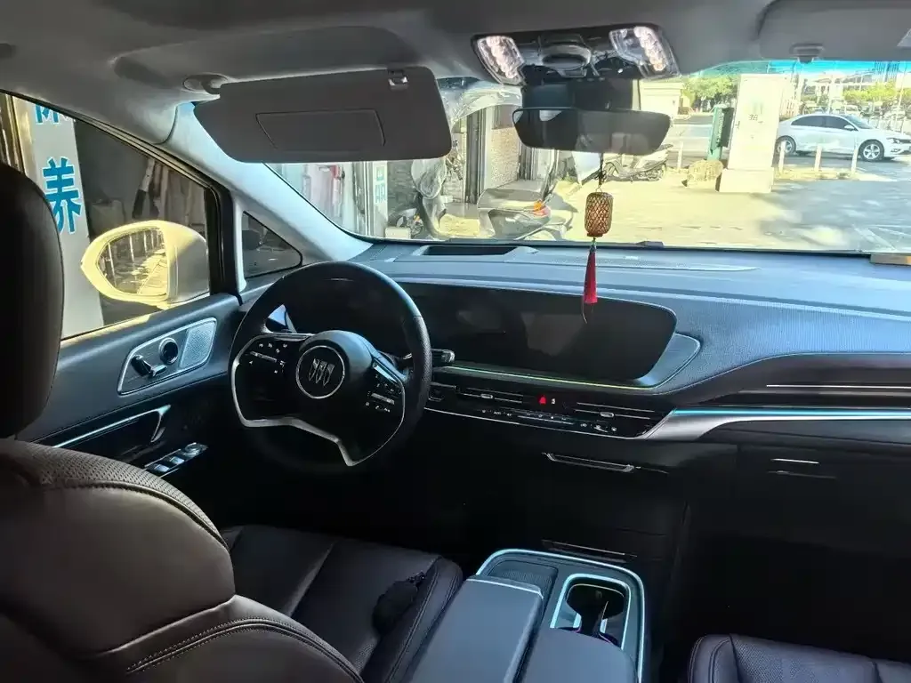 Buick Century 2024 из CN, фото 6