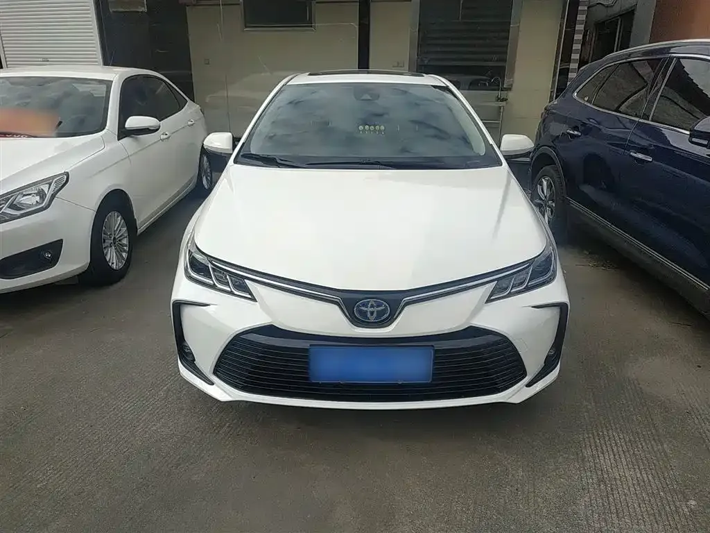 Toyota Corolla 2022 из CN, фото 7