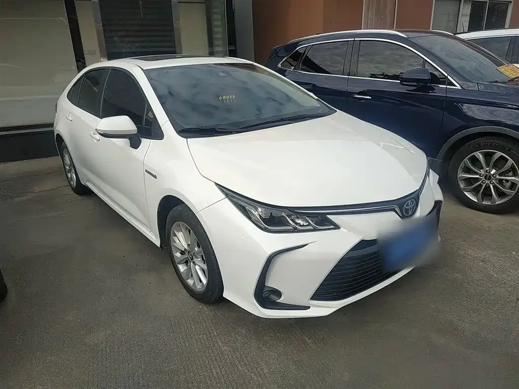 Toyota Corolla 2022 из CN, фото 2