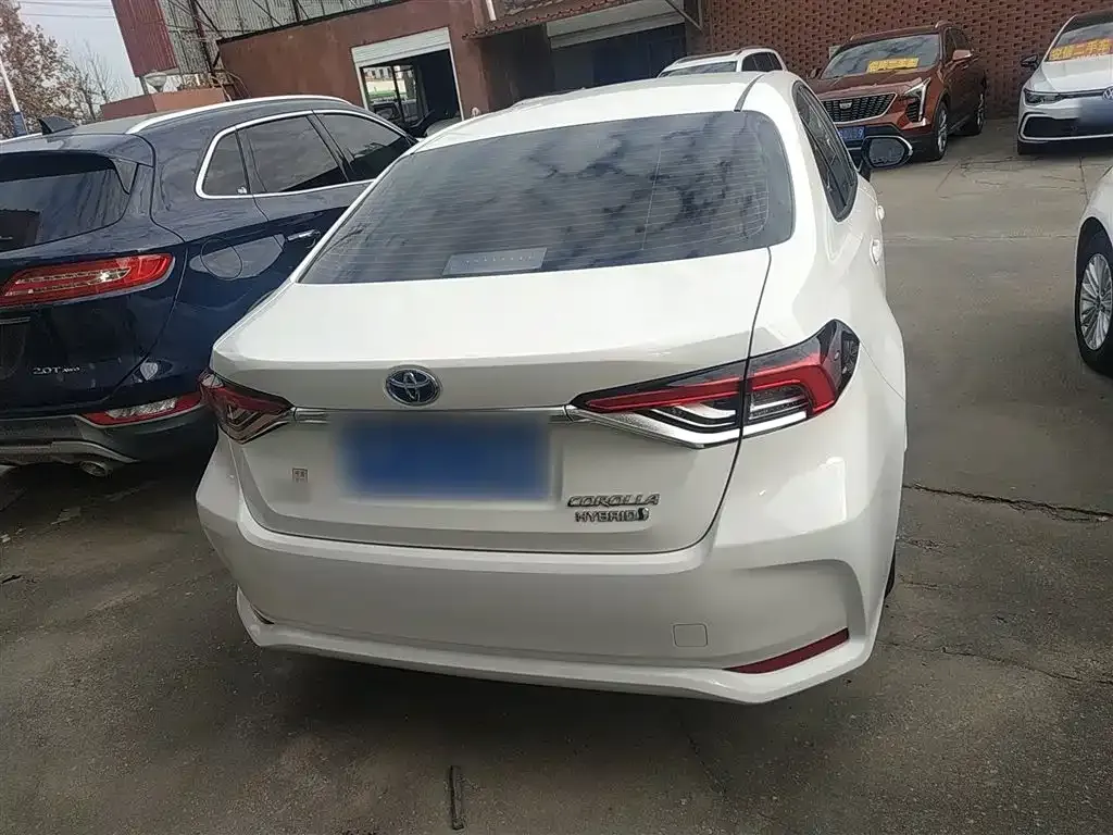 Toyota Corolla 2022 из CN, фото 8
