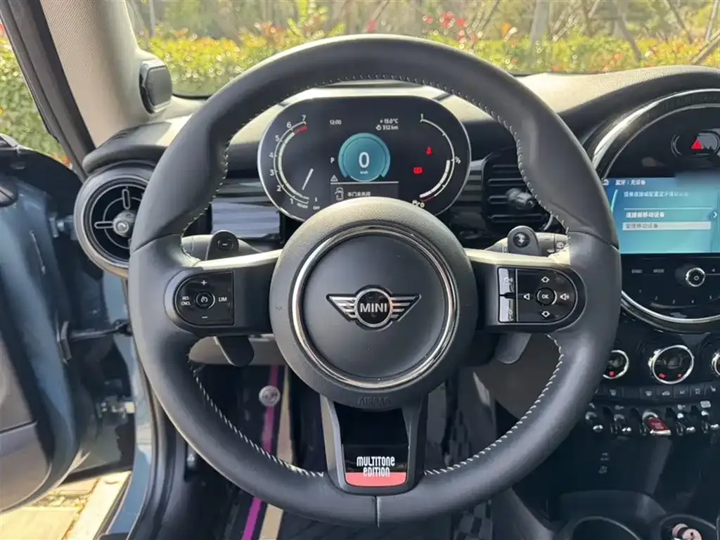 MINI Cooper (3-door) 2023 из CN, фото 4