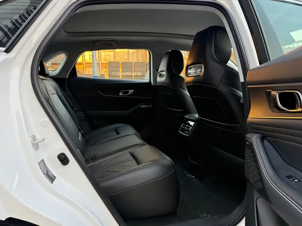 Changan UNI-K iDD 2025 из CN, фото 8