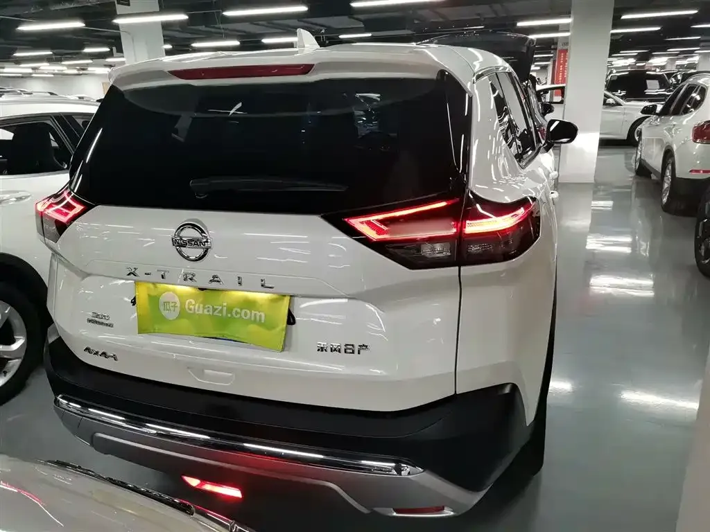 Nissan X-Trail 2022 из CN, фото 3