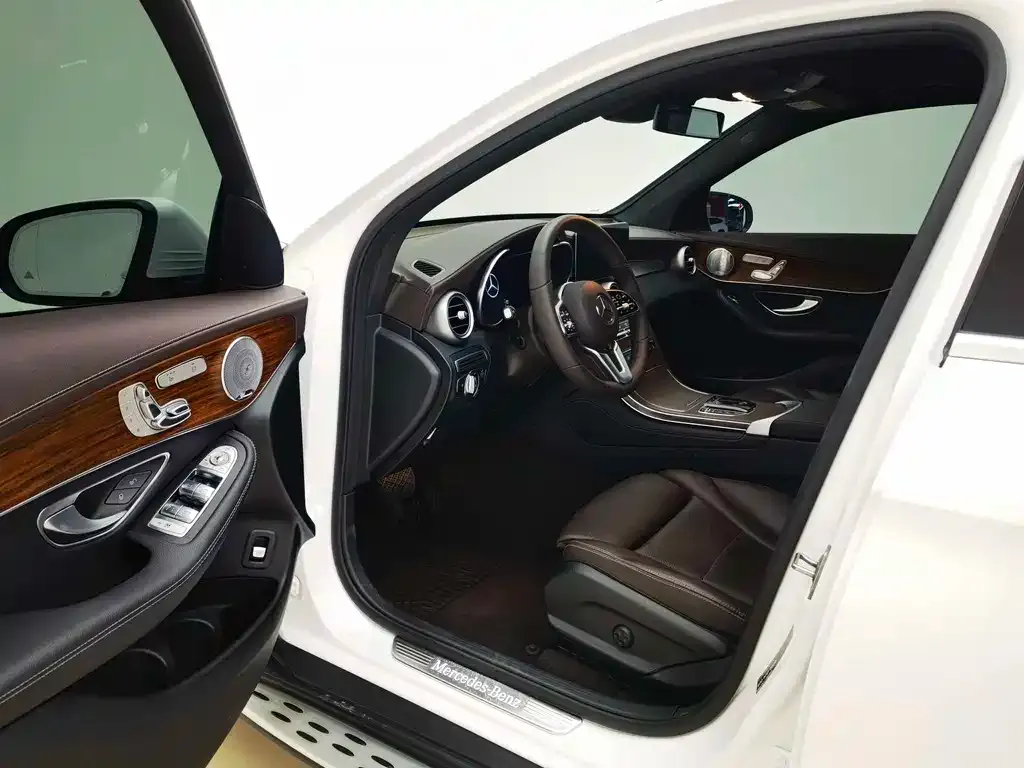 Mercedes-Benz GLC 2021 из CN, фото 10