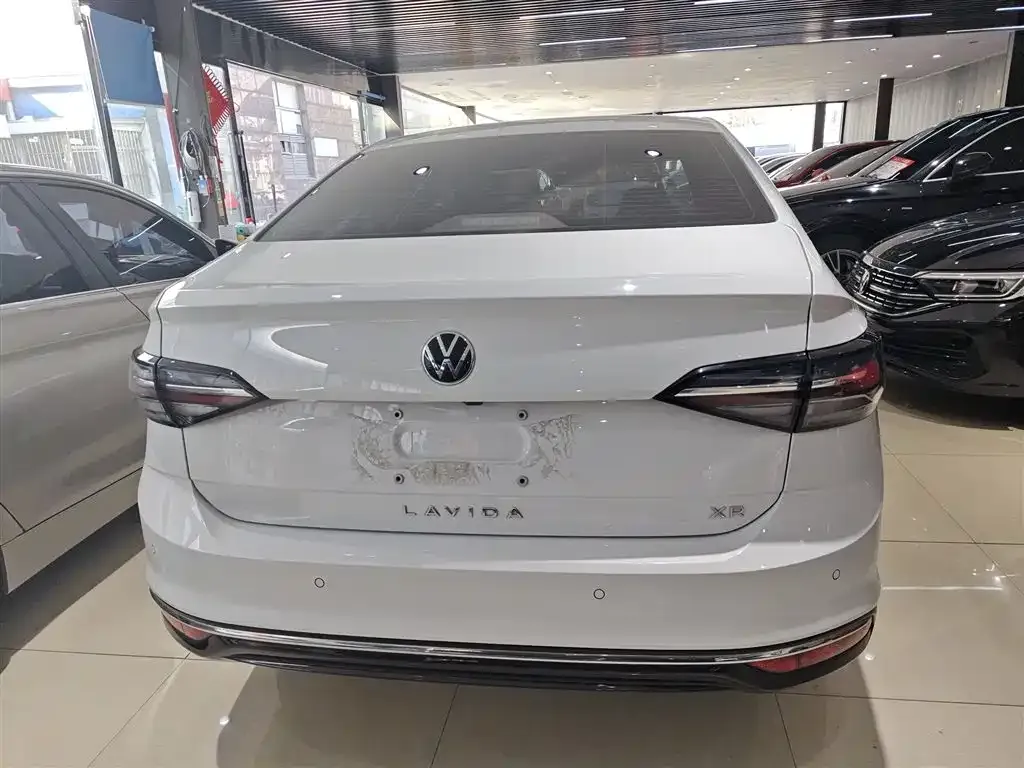 Volkswagen Lavida 2024 из CN, фото 10