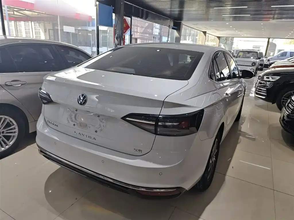 Volkswagen Lavida 2024 из CN, фото 2