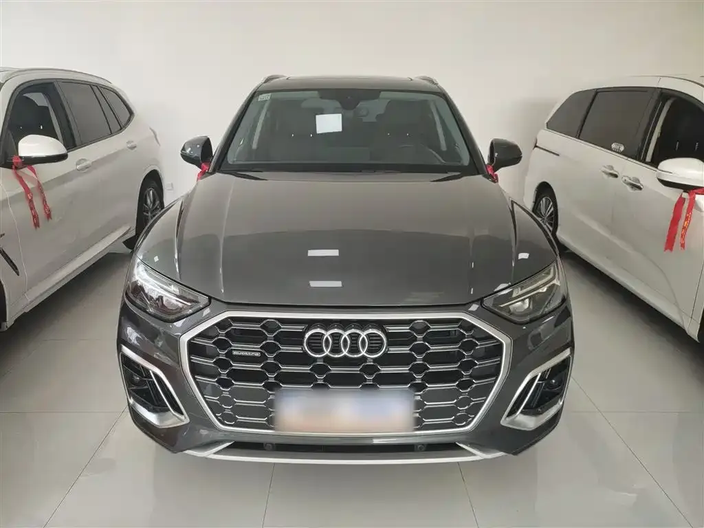 Audi Q5L 2021 из CN, фото 5