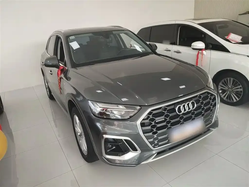 Audi Q5L 2021 из CN, фото 3