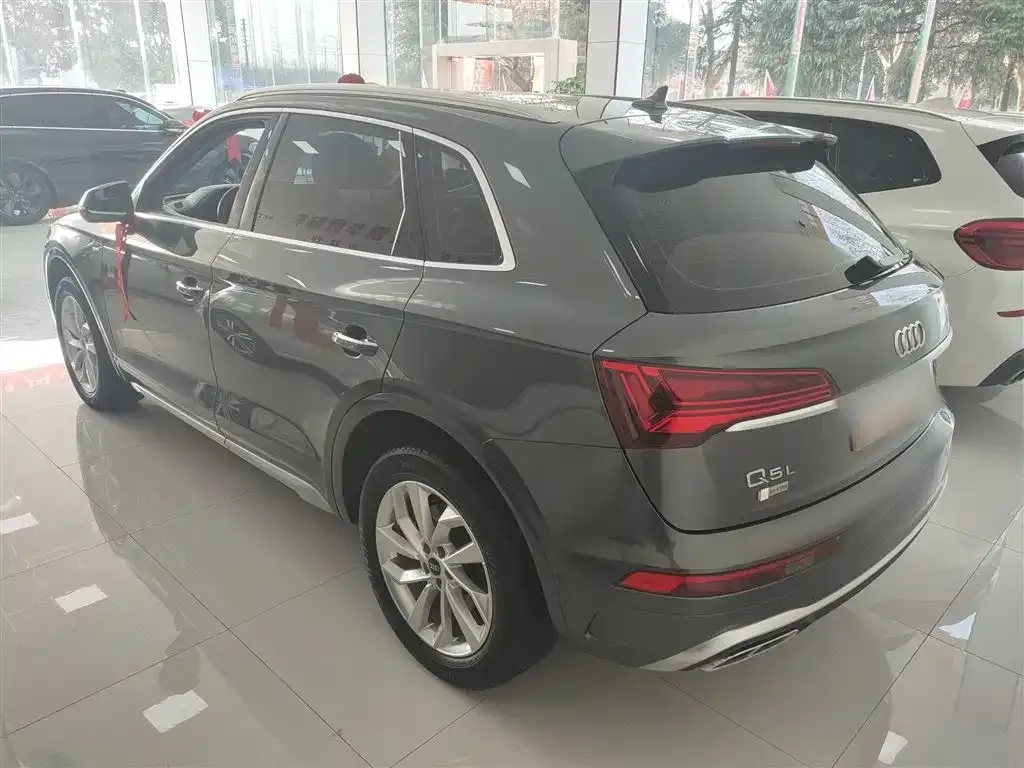 Audi Q5L 2021 из CN, фото 4