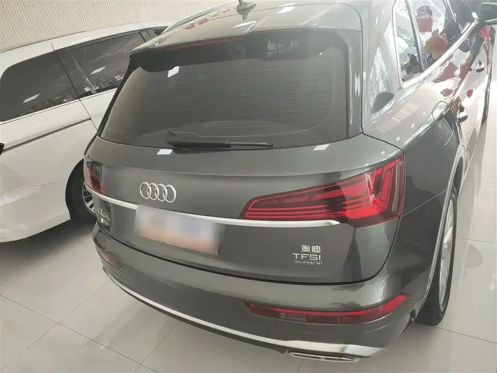 Audi Q5L 2021 из CN, фото 8