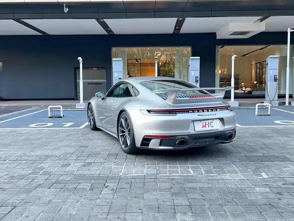 Porsche 911 2022 из CN, фото 3