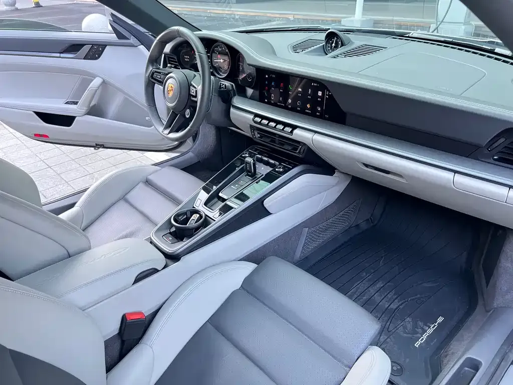Porsche 911 2022 из CN, фото 9
