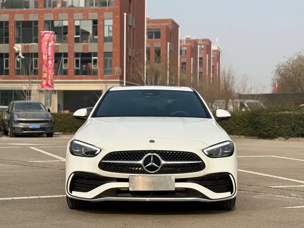 Mercedes-Benz C-Class 2023 из CN, фото 2
