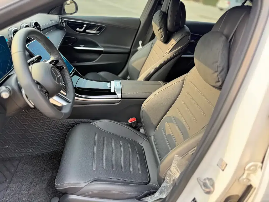 Mercedes-Benz C-Class 2023 из CN, фото 3