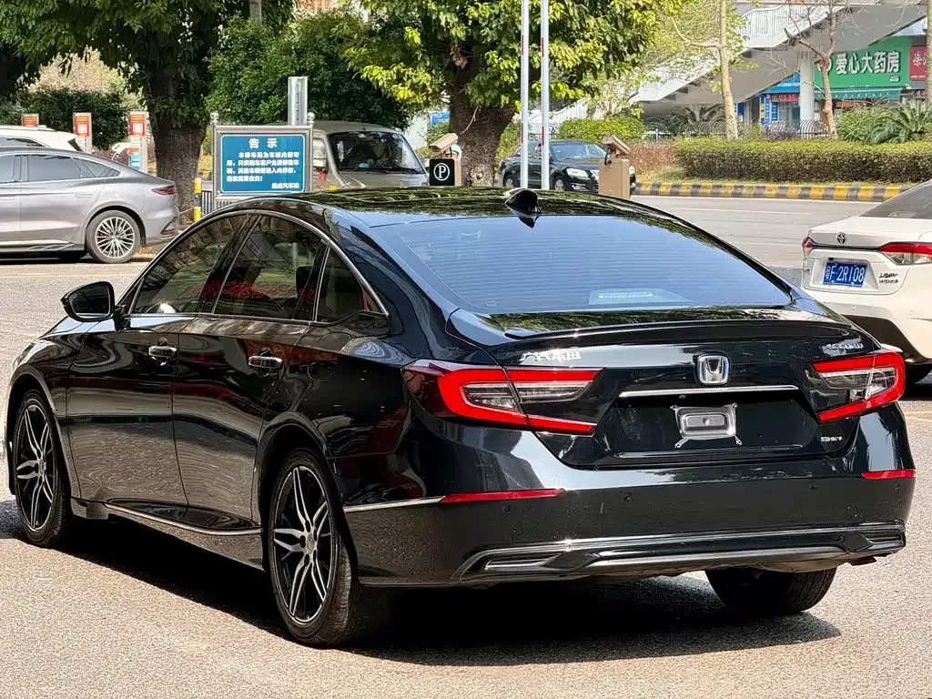 Honda Accord 2022 из CN, фото 7