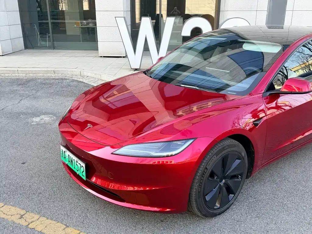 Tesla Model 3 2024 из CN, фото 3