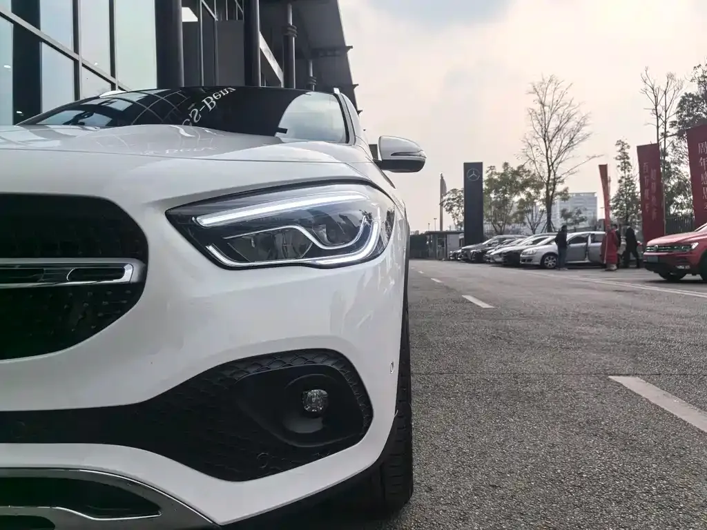Mercedes-Benz GLA 2023 из CN, фото 4