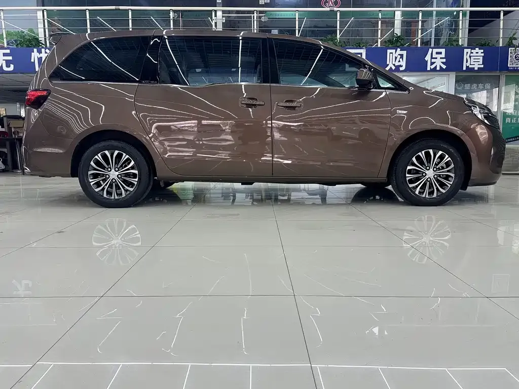 Buick GL8 2021 из CN, фото 10