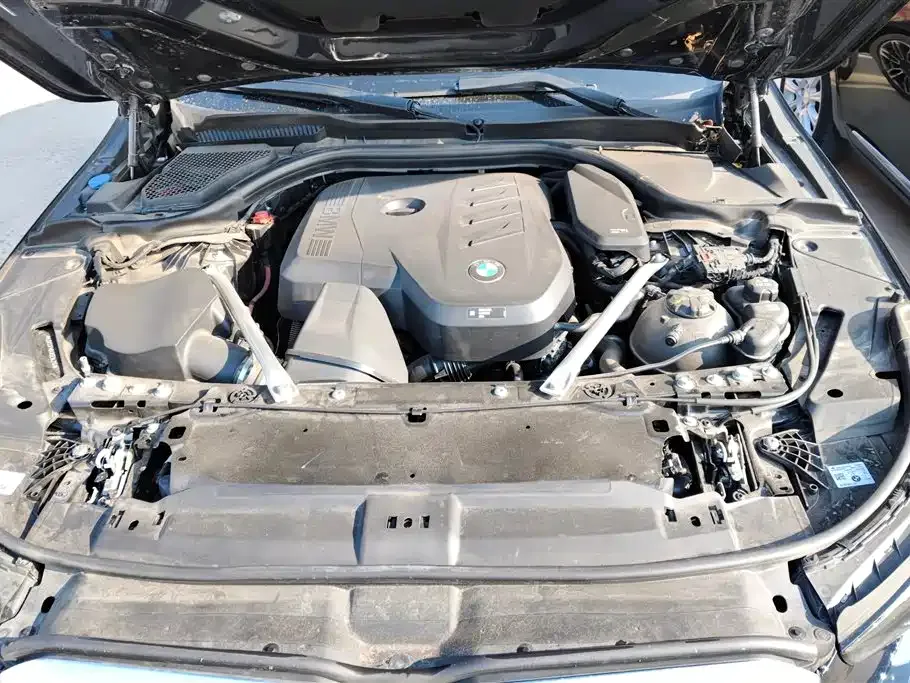 BMW 5 Series 2024 из CN, фото 6