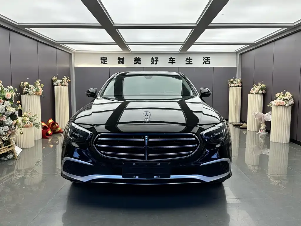 Mercedes-Benz E-Class 2023 из CN, фото 5