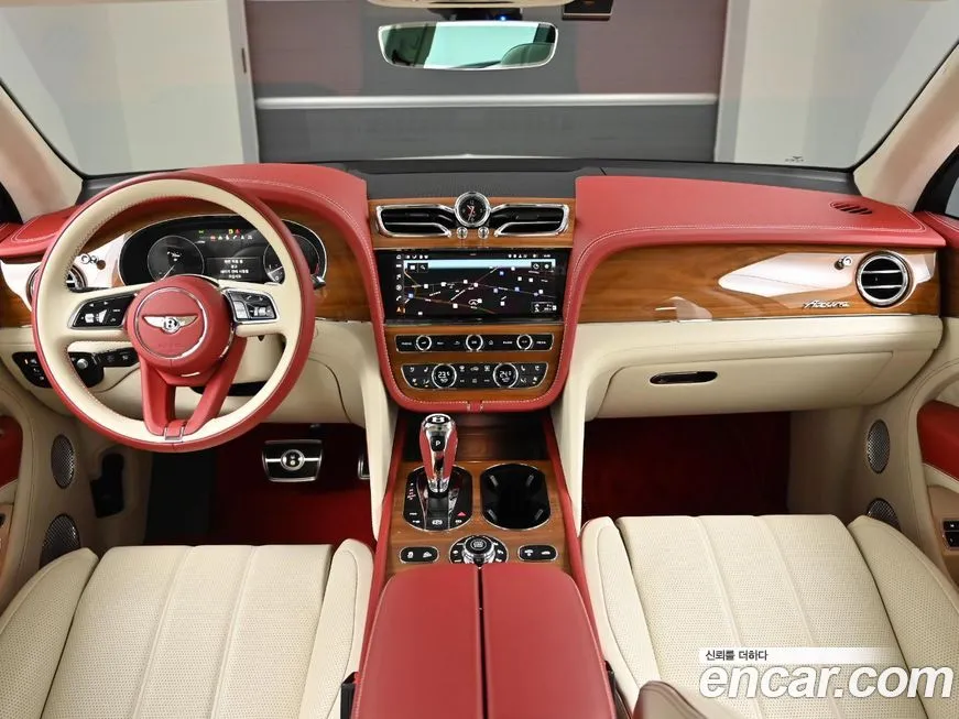 Bentley Bentayga 2023 из KR, фото 7