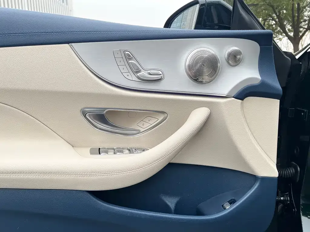Mercedes-Benz E-Class (Import) 2023 из CN, фото 3