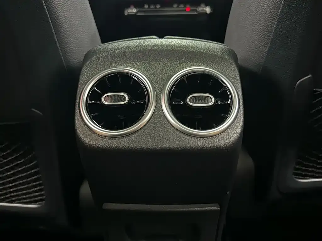 Mercedes-Benz A-Class 2021 из CN, фото 7