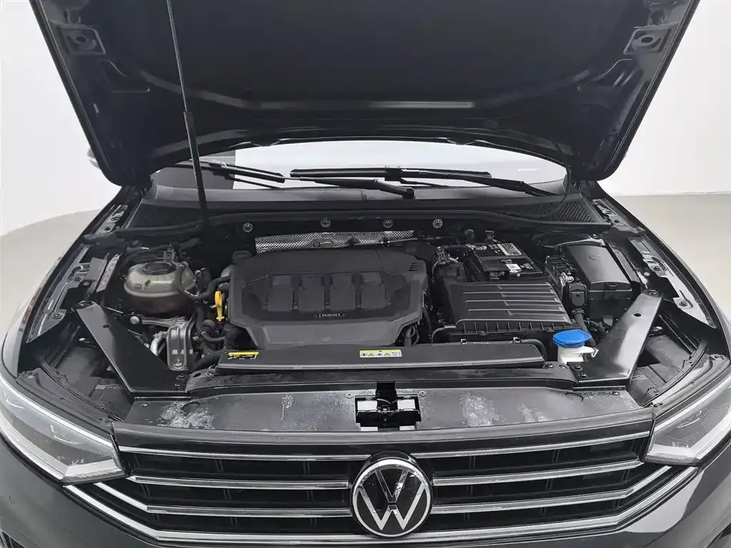 Volkswagen Magotan 2021 из CN, фото 6