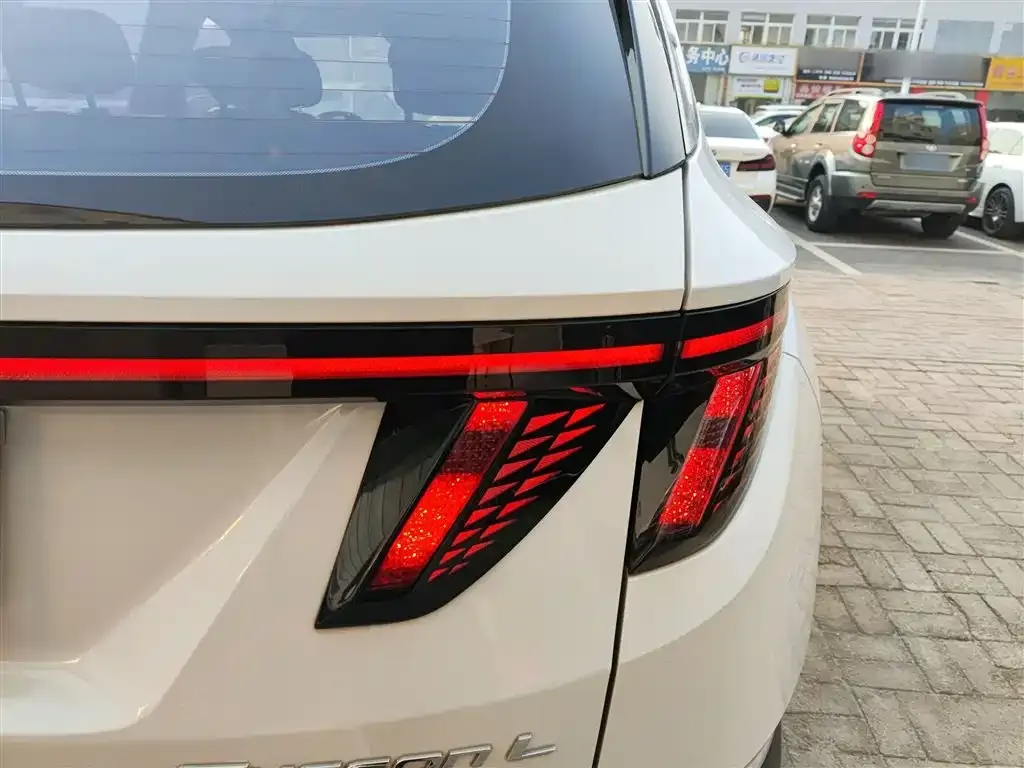 Hyundai Tucson 2023 из CN, фото 8