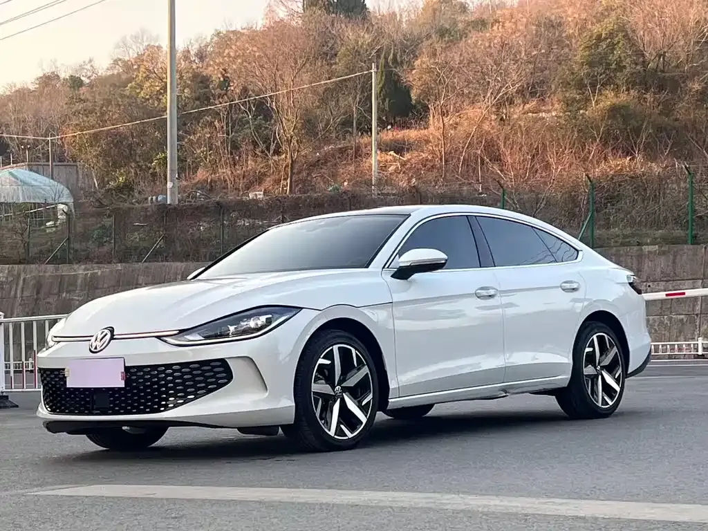 Volkswagen Lamando 2024 из CN, фото 1
