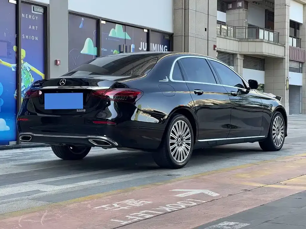 Mercedes-Benz E-Class 2021 из CN, фото 3