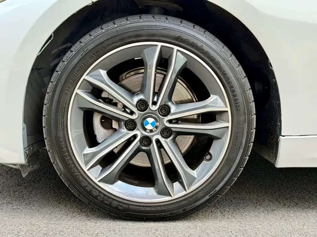 BMW 1 Series 2022 из CN, фото 5