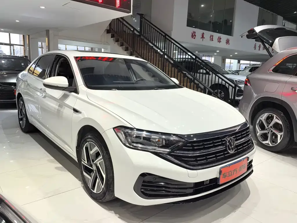 Volkswagen Sagitar 2023 из CN, фото 1