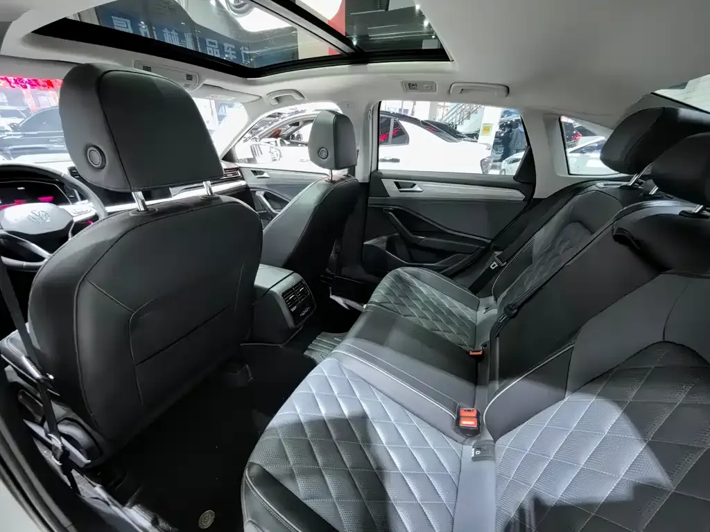 Volkswagen Sagitar 2023 из CN, фото 9