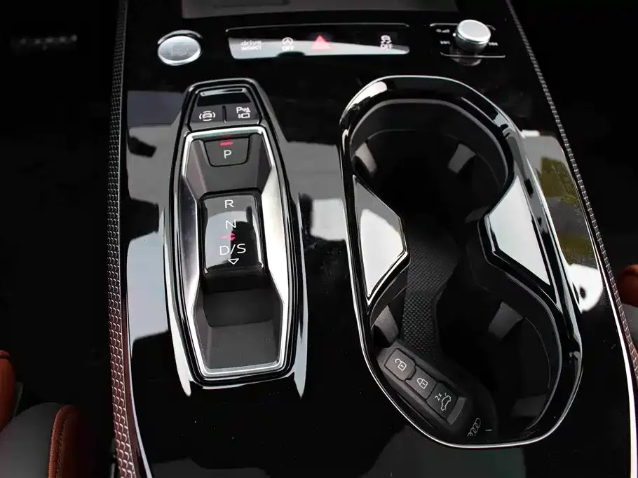 Audi A5L 2025 из CN, фото 10