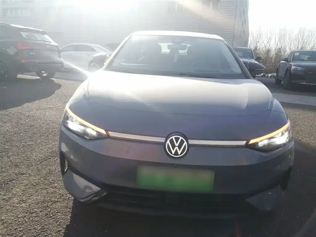 Volkswagen ID.7 VIZZION 2024 из CN, фото 8