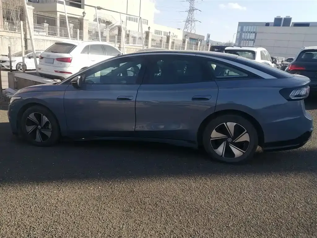 Volkswagen ID.7 VIZZION 2024 из CN, фото 9