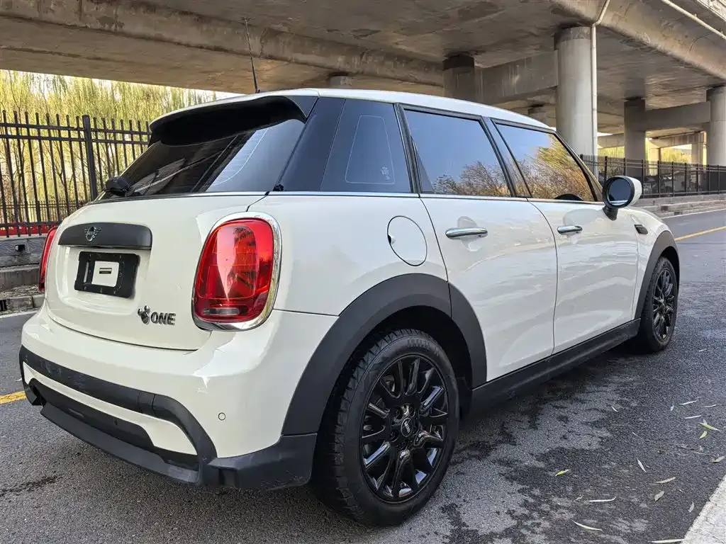 MINI Cooper (3-door) — фото 10