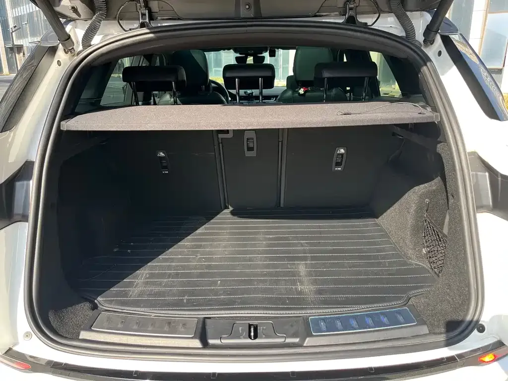 Land Rover Evoque 2021 из CN, фото 9