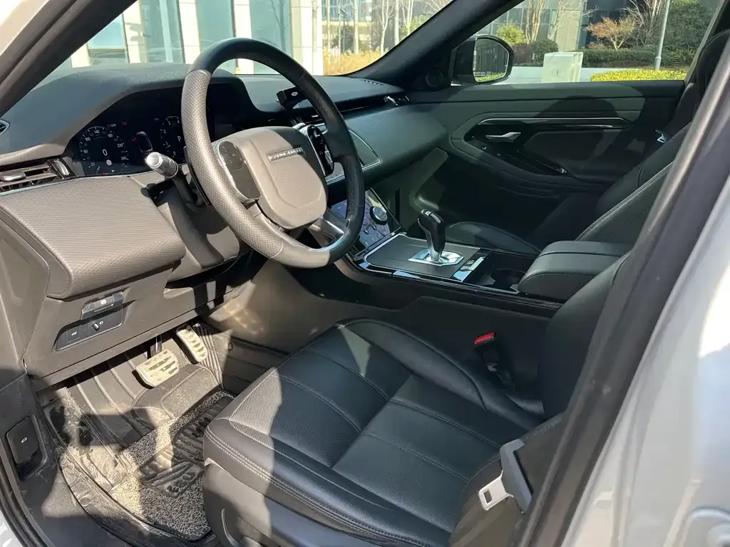 Land Rover Evoque 2021 из CN, фото 2