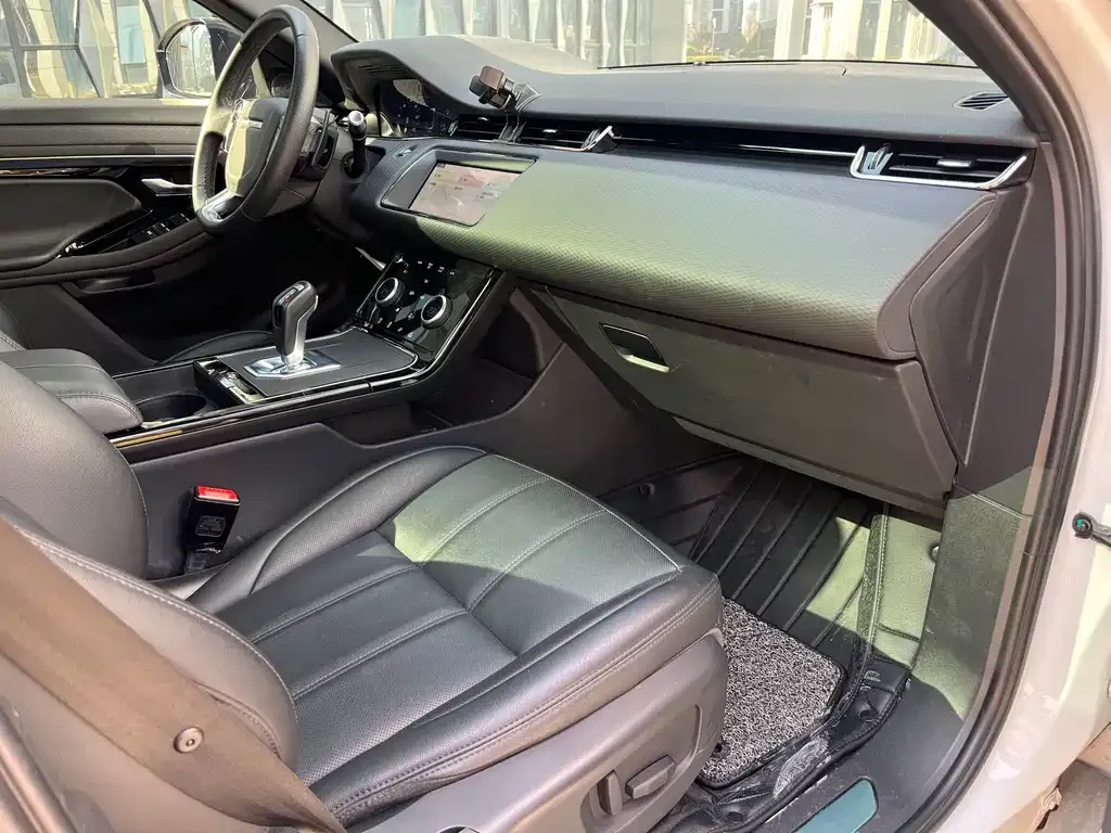 Land Rover Evoque 2021 из CN, фото 6