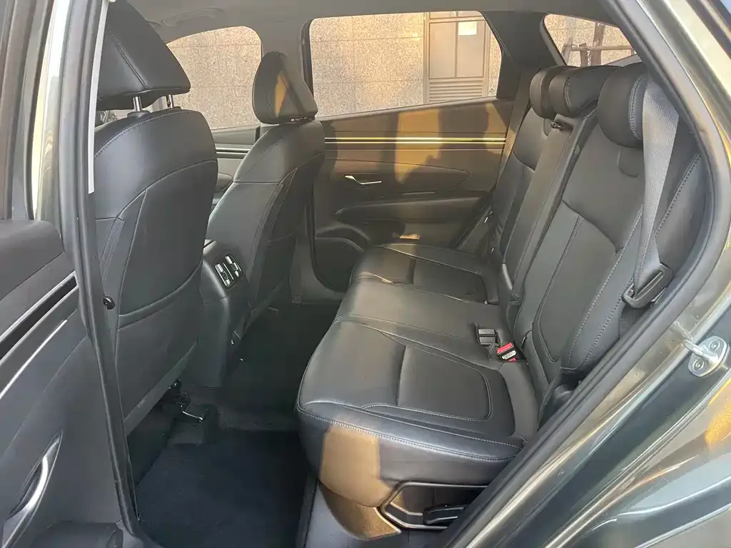 Hyundai Tucson 2023 из CN, фото 3