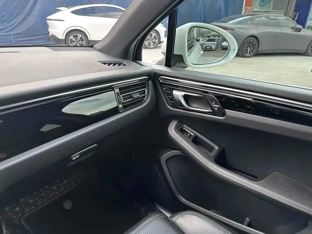 Porsche Macan 2021 из CN, фото 4