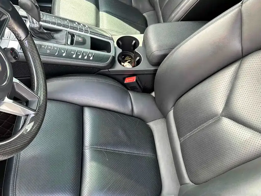 Porsche Macan 2021 из CN, фото 7