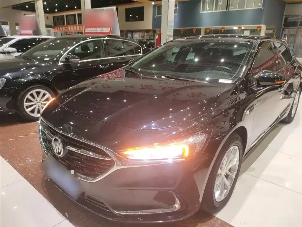 Buick LaCrosse 2023 из CN, фото 1
