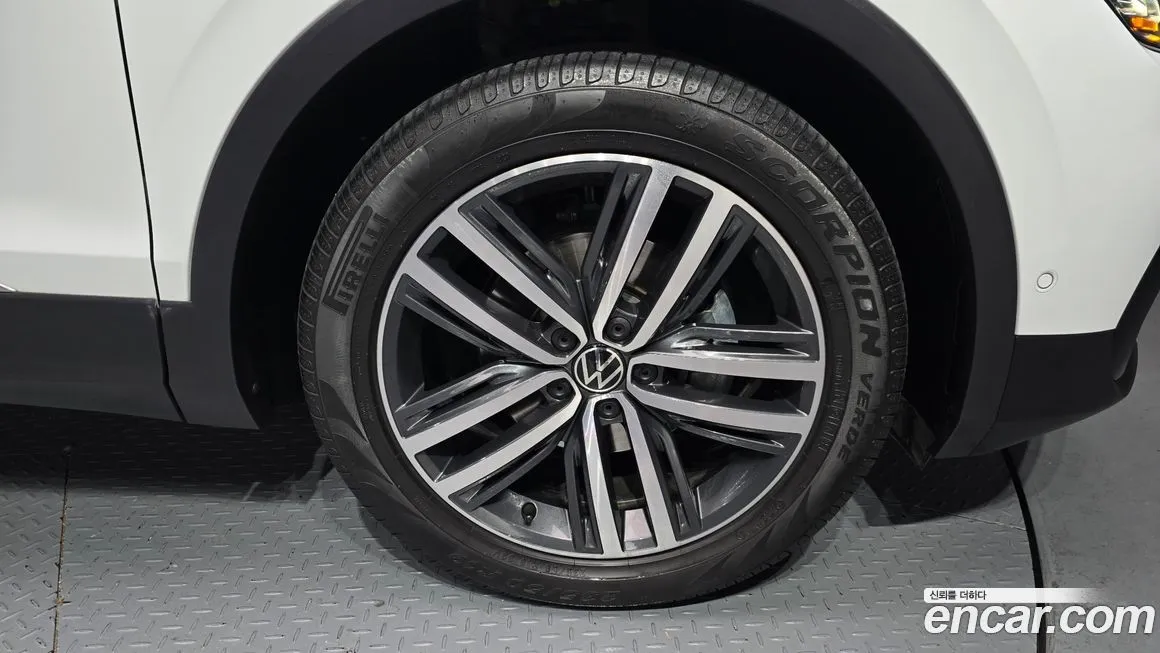 Volkswagen Tiguan 2024 из KR, фото 9