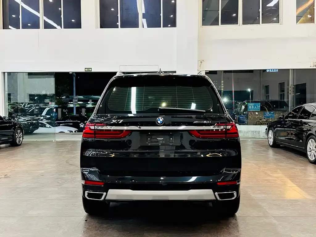 BMW X7 2021 из CN, фото 2