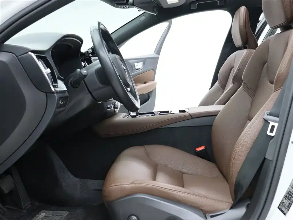 [object Object] S60 PHEV 2022 из CN, фото 2